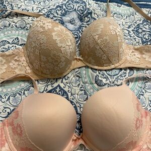 Victoria's Secret Cream and Pink Contour Bras
